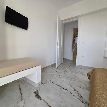 Apartment Ritaki